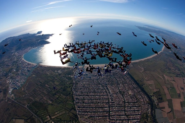 Empuriabrava parachutisme acheter en Espagne Immobilier