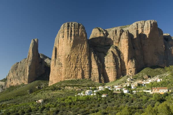Mallos de Riglos Aragon -acheter immobilier en Espagne