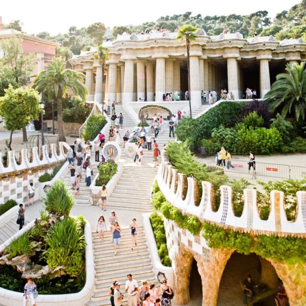Parc Guell Gaudi Barcelone acheter immobilier en Espagne