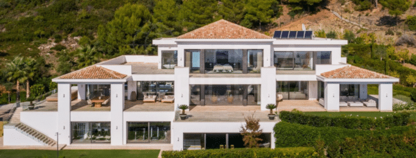 Villa dans la Zona de Cascada de Camojan Sierra Blanca Marbella acheter en espagne 2